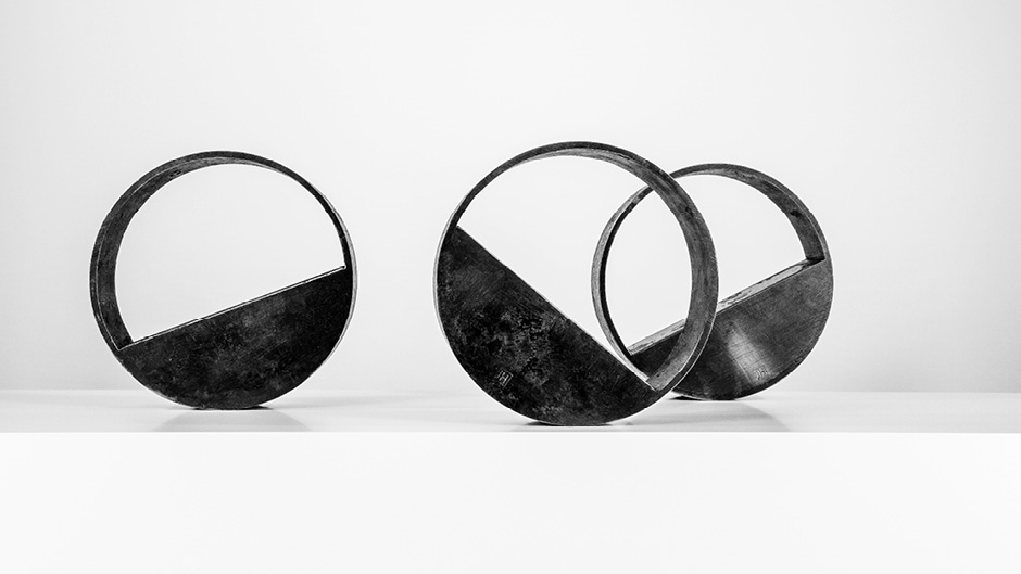 RUNNER, 2019, D 17 cm