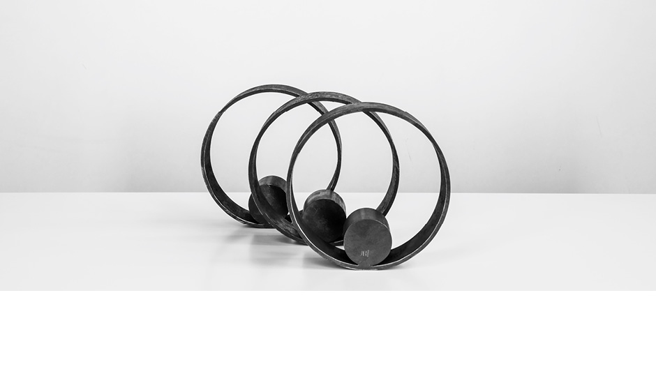 INNER CIRCLE, 2019, D 12 cm